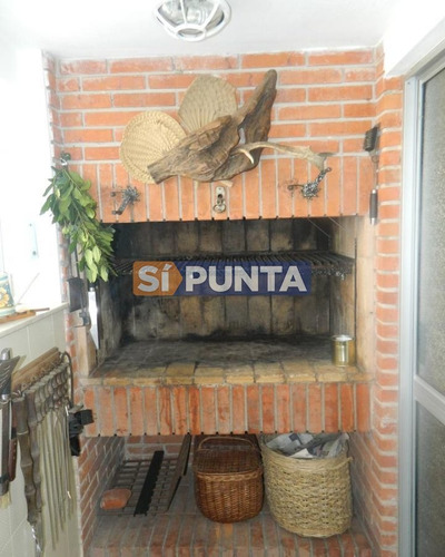 Imagen 10 de 17 de Primeras Paradas De La Mansa