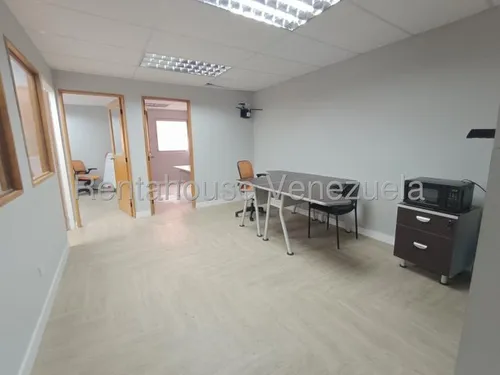 Se Vende Oficina En El Rosal