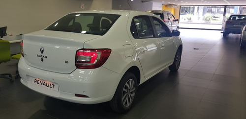 Imagen 6 de 15 de Autos Y Camionetas Renault Logan Gol Trend Fiesta Etios E