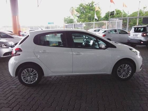 Peugeot 208 1.2 Active 12v Flex 4p Manual