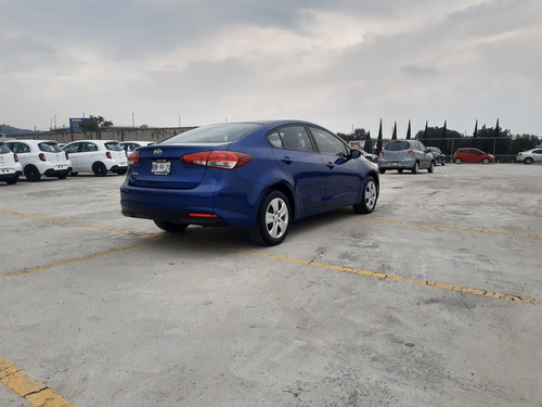 Imagen 7 de 11 de Kia Forte 2017 2.0 Lx 4 P Mt