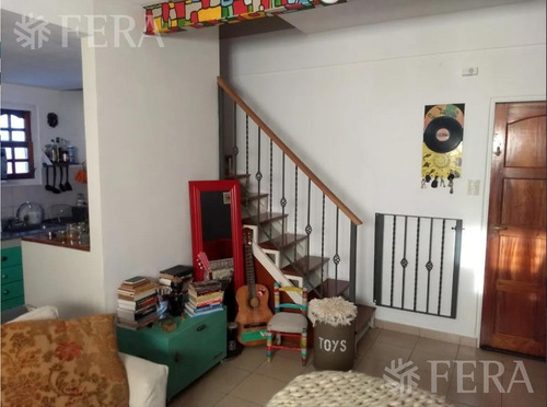 Imagen 5 de 10 de Venta Ph 3 Ambientes Con Patio En Bernal (27280)