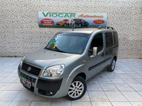 Imagem 2 de 14 de Doblo Essence 1.8