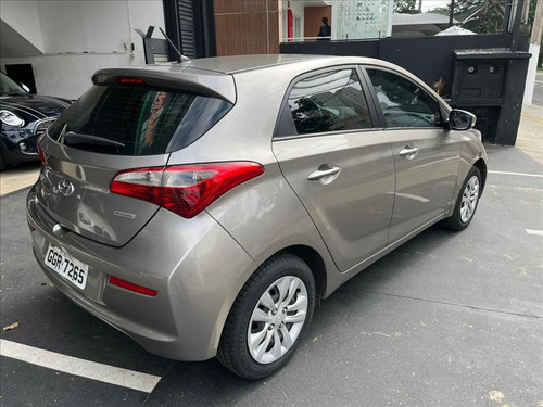 Hyundai HB20 Hb20 1.6 Comfort Plus 16v Flex 4p Automatico