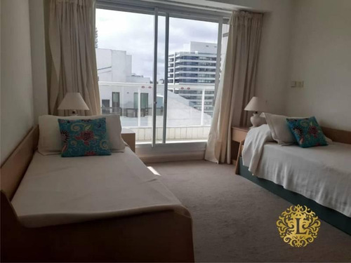 Imagen 10 de 15 de Se Vende Departamento 3 Dormitorios - La Brava / Punta Del Este