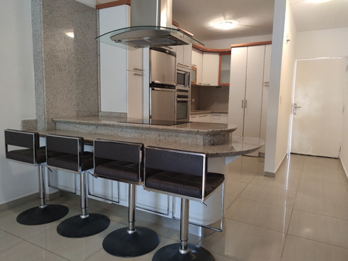 Imagen 4 de 18 de Apartamento De Planta Baja En Alquiler Y Con Muelle Privado En Conjunto Residencial Esturion