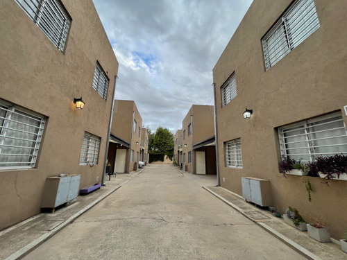 En Alquiler. Duplex 3 Ambientes C/ Cochera - San Miguel