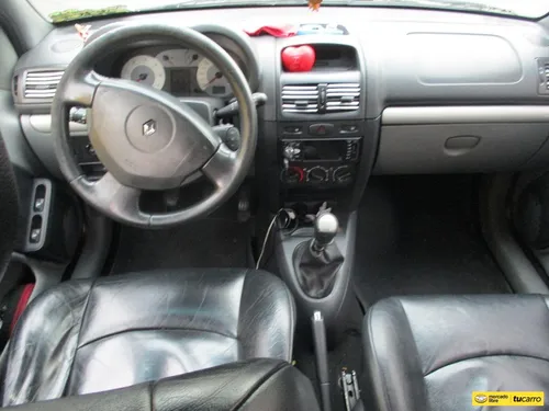 Renault Clio Dynamique 1600cc Mt Aa