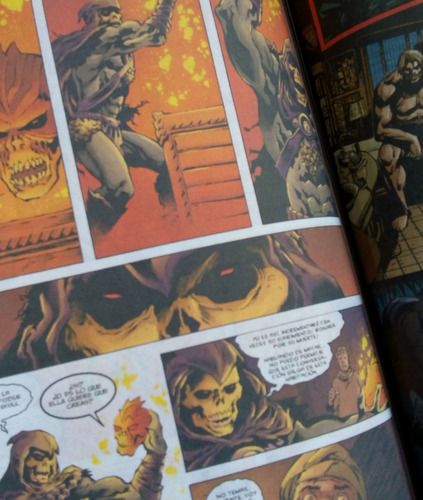 Imagen 2 de 5 de He-man Master Of De Universe Español Tapa Dura