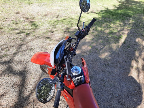 Imagen 5 de 17 de Honda Tornado Xr 250