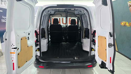 Ford Transit Courier 1.0 L3 2pl Courier