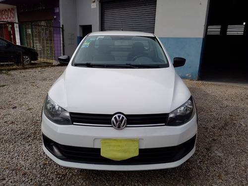 Imagen 2 de 11 de Volkswagen Saveiro 2015 1.6 128.000km Permuto Natanael