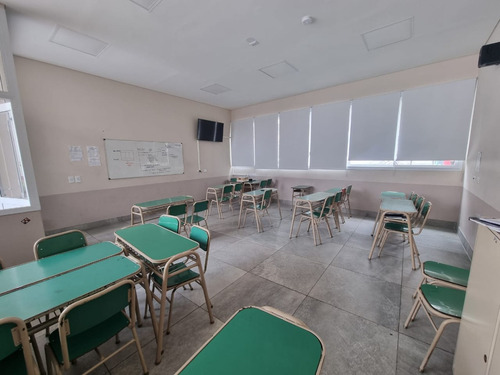 Alquiler De Aulas Con Oficinas Y Salones De Reuniones Turno Vespertino