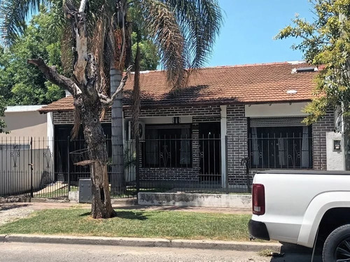 Venta Casa Sobre Lote Propio En Castelar