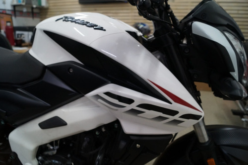 Imagen 9 de 10 de Bajaj Rouser Ns 200