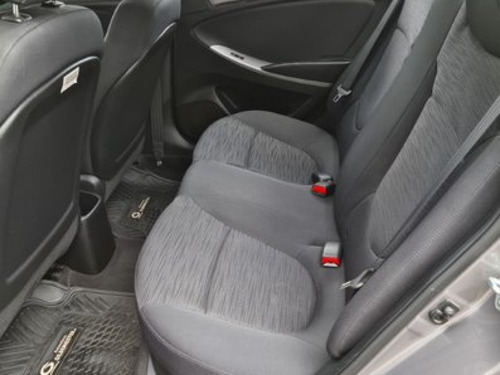 Hyundai Accent Accent Rb Sdn 1.4 6m/t Gl Av