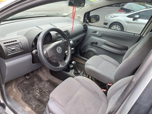 Imagen 10 de 10 de Vw Suran Comfortline 2010