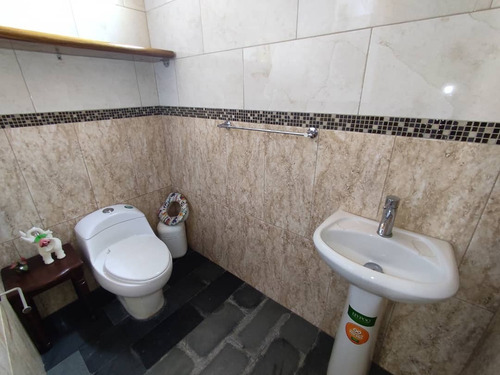 Imagen 4 de 11 de Townhouse En El Piñal Maracay 04243050970