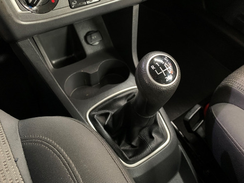 Imagem 20 de 20 de Volkswagen Fox 1.6 4p Trend Flex