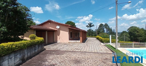 Imagem 4 de 15 de Chacara - Condomínio Itaembu - Sp - 676342