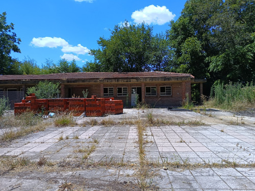 Terreno Loma Verde 2200 M2 Con Construccion De 85 M2 Y 240 M2 De Patio Urgente Por Viaje
