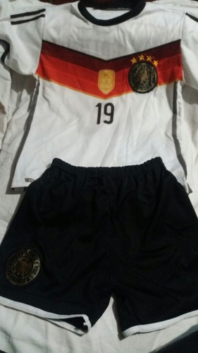 Equipo Futbol Alemania Niño