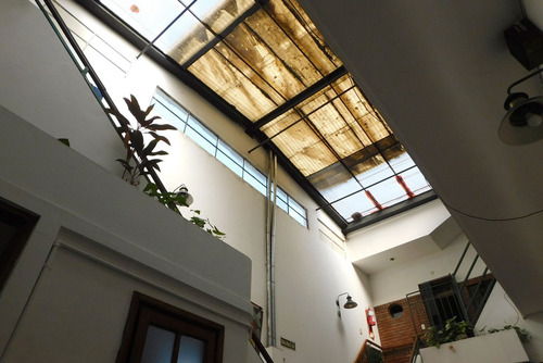 Casa Galpón Consultorio Hotel Estacionamiento