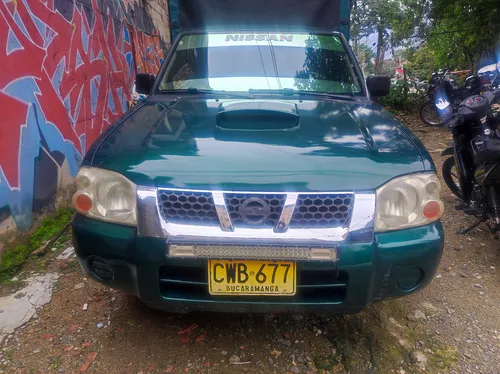 Nissan Frontier 2.4 Std D22 4x2