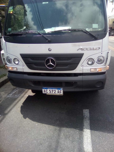 Mercedes Benz Accelo 815