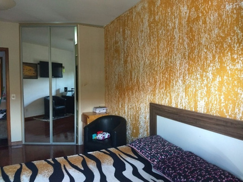 Casa Em Espírito Santo Com 3 Dormitórios - Lu268337
