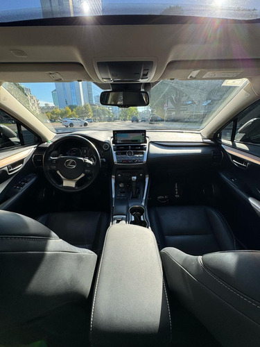 Lexus NX 2.5 300H Luxury