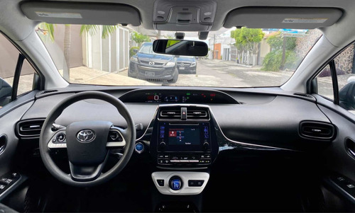 Imagen 7 de 11 de Toyota Prius 2018 1.8 Base Cvt