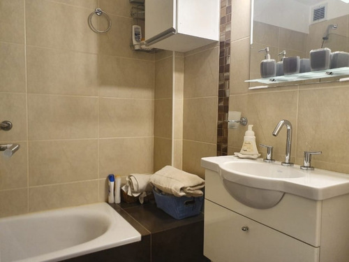 Imagen 9 de 14 de Departamento En Venta En Banfield Este