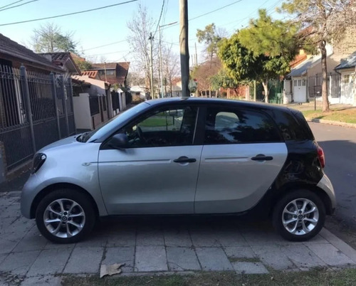 Imagen 4 de 10 de Smart Forfour 2016 City 1.0 71 Hp Titular Vende