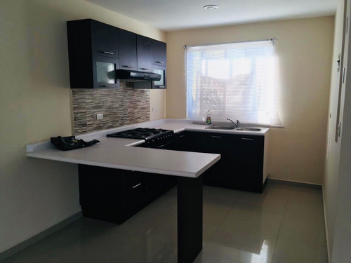 Renta Divina Y Cómoda Casa En Aguascalientes