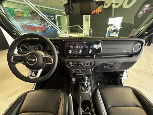 Jeep Wrangler 3.6 Unlimited Sahara 4x4 At