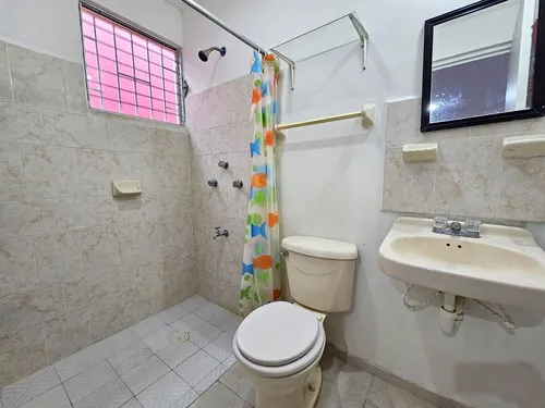 Casa En Renta De 1 Planta Con 3 Recámaras, Amueblada En Ciudad Caucel