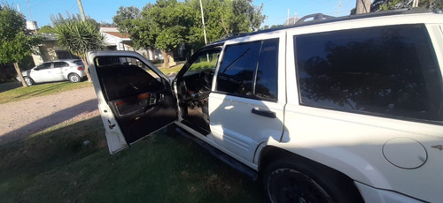 Imagen 14 de 18 de Jeep Grand Cherokee V8 . 5.2 , 5 Pts - Mod 96 - 3.000.000