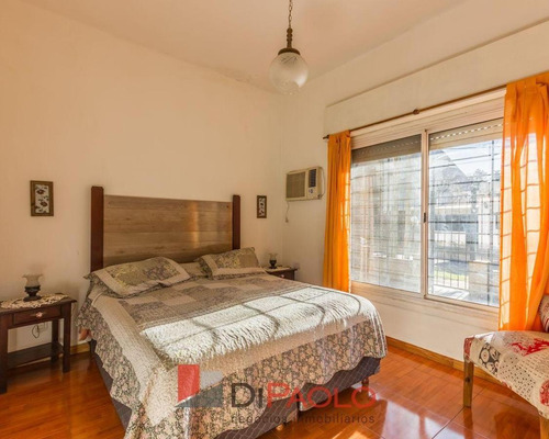 Venta · Casa En Villa Bosch · Cochera · pileta