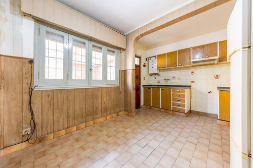 Imagen 9 de 13 de Venta - Casa 2 Dormitorios - Patio - Echesortu, Rosario.