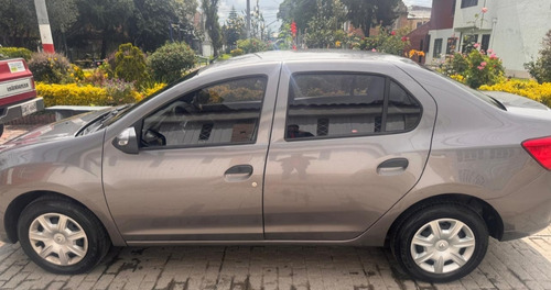 Renault Logan 1.6 Authentique