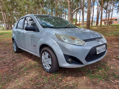 Ford Fiesta 1.6 Mpi Sedan 8v Flex 4p Manual