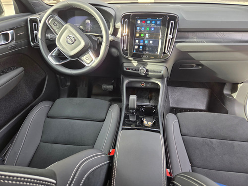 Volvo C40 Recharge Twin