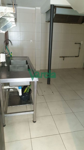 Imagen 6 de 17 de Gran Local Esquina En Venta Pocitos Dos Plantas, Se Vende Con Renta - Montevideo Pocitos