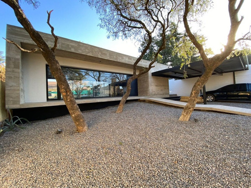Imagen 19 de 19 de Villa Allende Golf - Casa De Diseño 2 Dorm 2 Baños - 170 Cub / 700 Terr