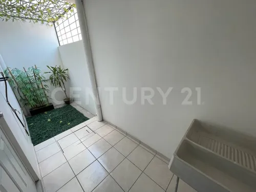 Casa Nueva En Condominio Con Alberca Y Vigilancia Privada