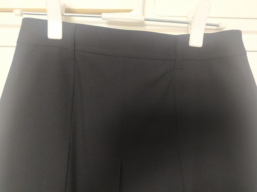 Imagen 2 de 5 de Pollera Negra Zara Larga
