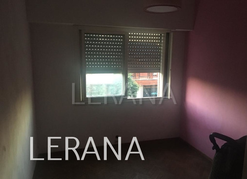 Imagen 4 de 14 de Venta En Bloque. Ph De 2 Unidades Con Ingreso Independiente, Garage, Terraza, Amplio Fondo Libre, Y Quincho. Ideal Constructor - Sobre Calle French - Moron Sur