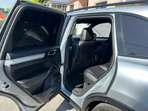 Porsche Cayenne 4.8 Turbo Tiptronic At