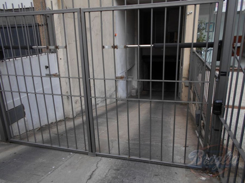 Imagen 3 de 3 de Venta Garaje / Cochera Pocitos Braglia 1-448a